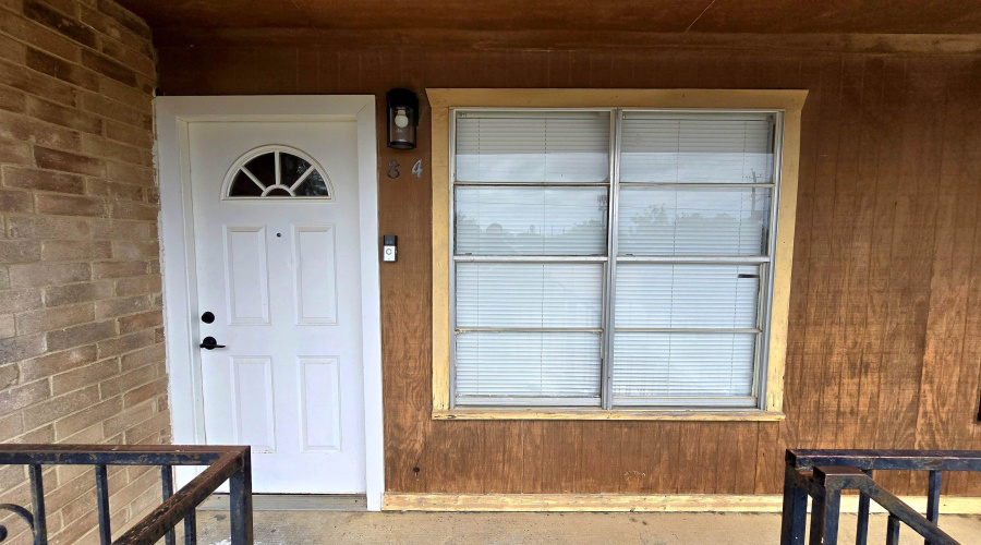4902 Marcella Ave, Laredo, Texas 78041, 2 Bedrooms Bedrooms, 3 Rooms Rooms,1 BathroomBathrooms,Residential,For Sale,4902 Marcella Ave,20261904