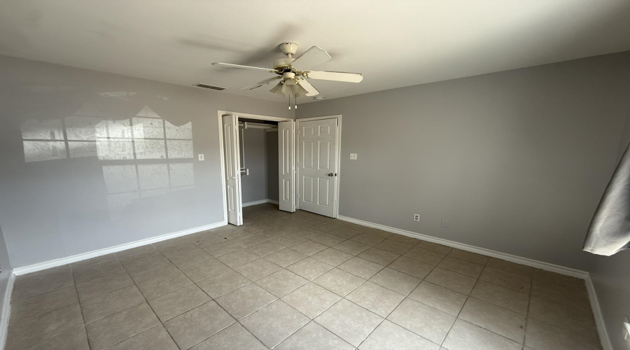 504 Viviana Cts, Laredo, Texas 78046-4612, 3 Bedrooms Bedrooms, 5 Rooms Rooms,2 BathroomsBathrooms,Residential,For Sale,504 Viviana Cts,20264464