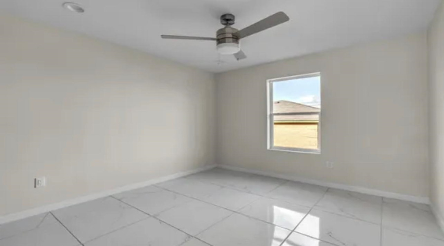 504 Gale Ct, Laredo, Texas 78041, 3 Bedrooms Bedrooms, 5 Rooms Rooms,2 BathroomsBathrooms,Residential,For Rent,504 Gale Ct,20264469