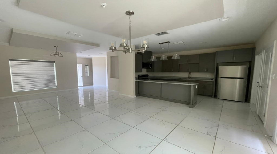 504 Gale Ct, Laredo, Texas 78041, 3 Bedrooms Bedrooms, 5 Rooms Rooms,2 BathroomsBathrooms,Residential,For Rent,504 Gale Ct,20264469