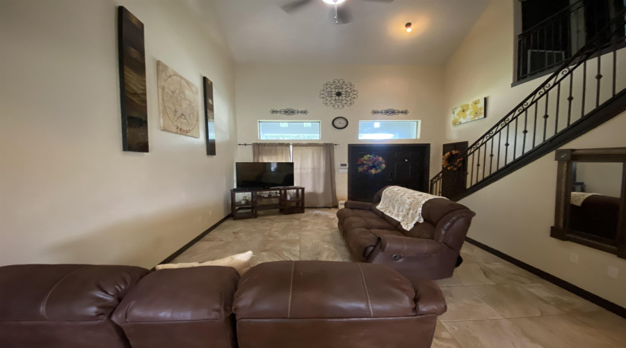 2033 Port San Angelo Dr, LAREDO, Texas 78045, 4 Bedrooms Bedrooms, 8 Rooms Rooms,2 BathroomsBathrooms,Residential,For Sale,2033 Port San Angelo Dr,20263300