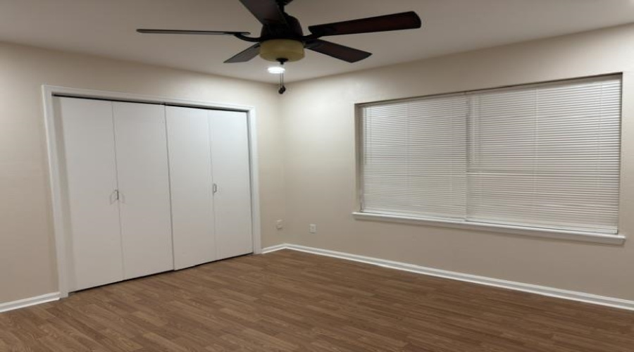1300 Hillside Rd, LAREDO, Texas 78041, 2 Bedrooms Bedrooms, 4 Rooms Rooms,1 BathroomBathrooms,Residential,For Rent,1300 Hillside Rd,20264471