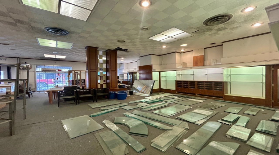 1219 Hidalgo St, Laredo, Texas 78040, 1 Room Rooms,1 BathroomBathrooms,Commercial retail/office,For Sale,1219 Hidalgo St,20264473
