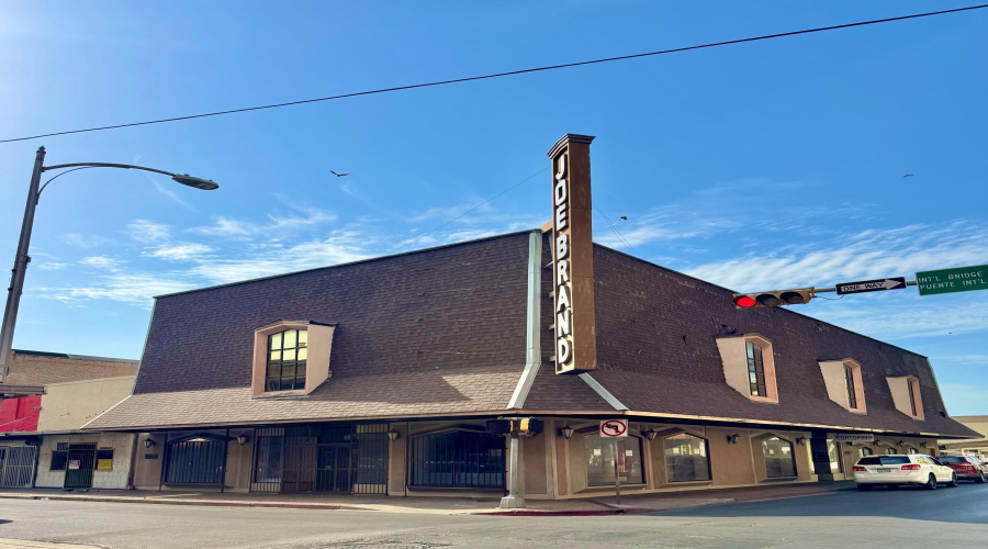 1219 Hidalgo St, Laredo, Texas 78040, 1 Room Rooms,1 BathroomBathrooms,Commercial retail/office,For Sale,1219 Hidalgo St,20264473