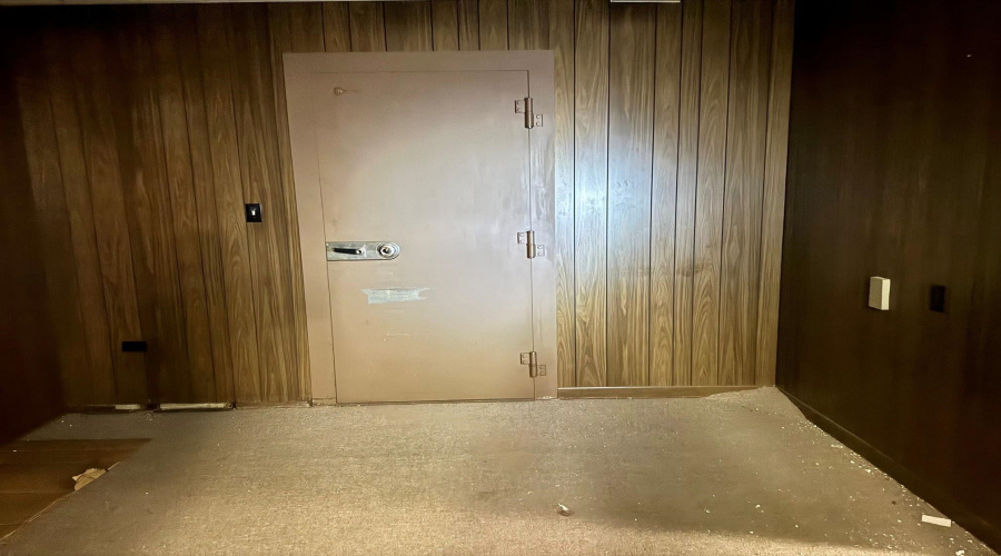1219 Hidalgo St, Laredo, Texas 78040, 1 Room Rooms,1 BathroomBathrooms,Commercial retail/office,For Sale,1219 Hidalgo St,20264473