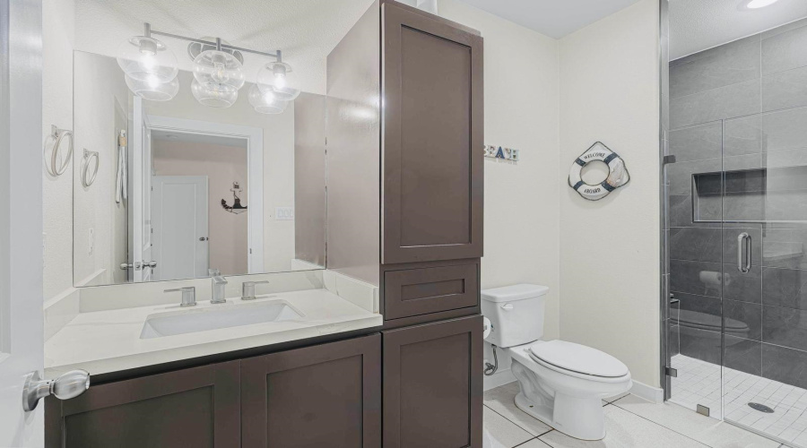 104 Sorella Loop, LAREDO, Texas 78045, 4 Bedrooms Bedrooms, 6 Rooms Rooms,3 BathroomsBathrooms,Residential,For Sale,104 Sorella Loop,20264472