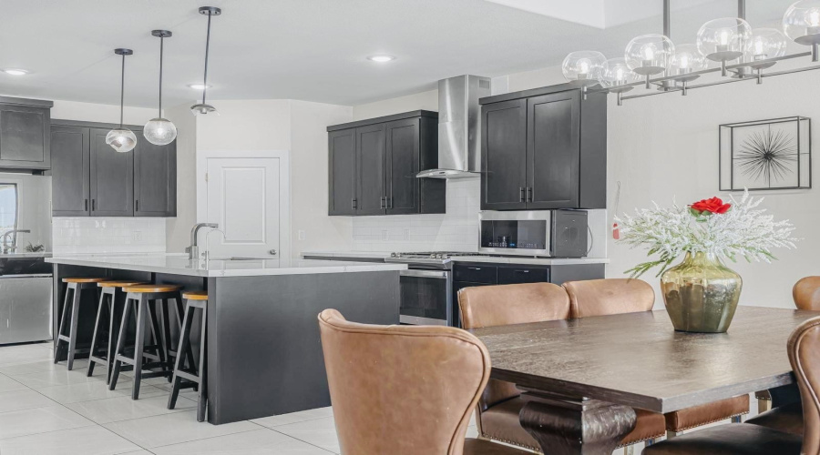 104 Sorella Loop, LAREDO, Texas 78045, 4 Bedrooms Bedrooms, 6 Rooms Rooms,3 BathroomsBathrooms,Residential,For Sale,104 Sorella Loop,20264472