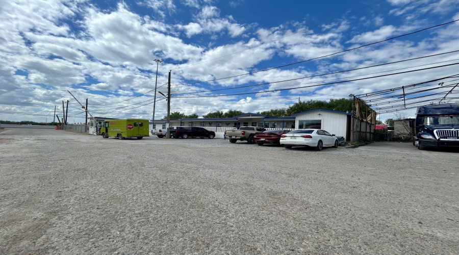 8201 San Dario Ave, Laredo, Texas 78045, ,Land,For Sale,8201 San Dario Ave,20264482