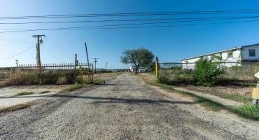 5511 E Saunders St, Laredo, Texas 78043, ,Land,For Sale,5511 E Saunders St,20264483 5511 E Saunders St, Laredo, Texas 78043, ,Land,For Sale,5511 E Saunders St,20264483