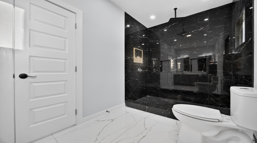 5060 Luna Grande Lp., Laredo, Texas 78046, 4 Bedrooms Bedrooms, 6 Rooms Rooms,2 BathroomsBathrooms,Residential,For Sale,5060 Luna Grande Lp.,20264477
