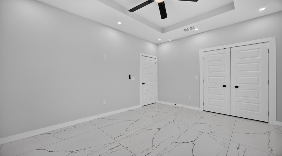 5060 Luna Grande Lp., Laredo, Texas 78046, 4 Bedrooms Bedrooms, 6 Rooms Rooms,2 BathroomsBathrooms,Residential,For Sale,5060 Luna Grande Lp.,20264477