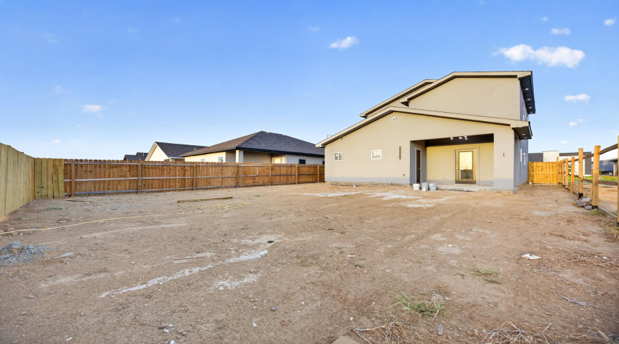 5060 Luna Grande Lp., Laredo, Texas 78046, 4 Bedrooms Bedrooms, 6 Rooms Rooms,2 BathroomsBathrooms,Residential,For Sale,5060 Luna Grande Lp.,20264477