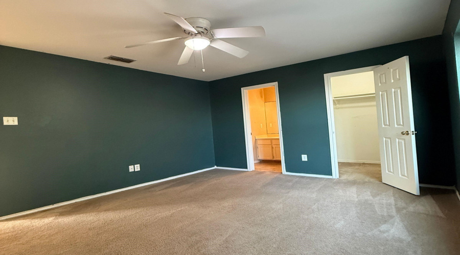 212 Lipan Dr, Laredo, Texas 78045, 3 Bedrooms Bedrooms, 6 Rooms Rooms,2 BathroomsBathrooms,Residential,For Rent,212 Lipan Dr,20264478