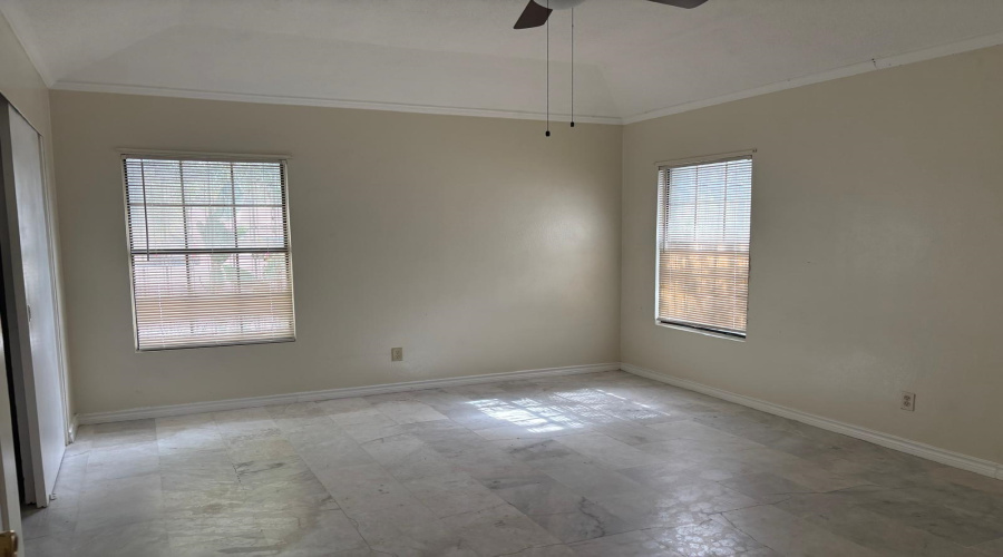 902 Jasent Cv, Laredo, Texas 78045, 2 Bedrooms Bedrooms, 3 Rooms Rooms,1 BathroomBathrooms,Residential,For Rent,902 Jasent Cv,20264481