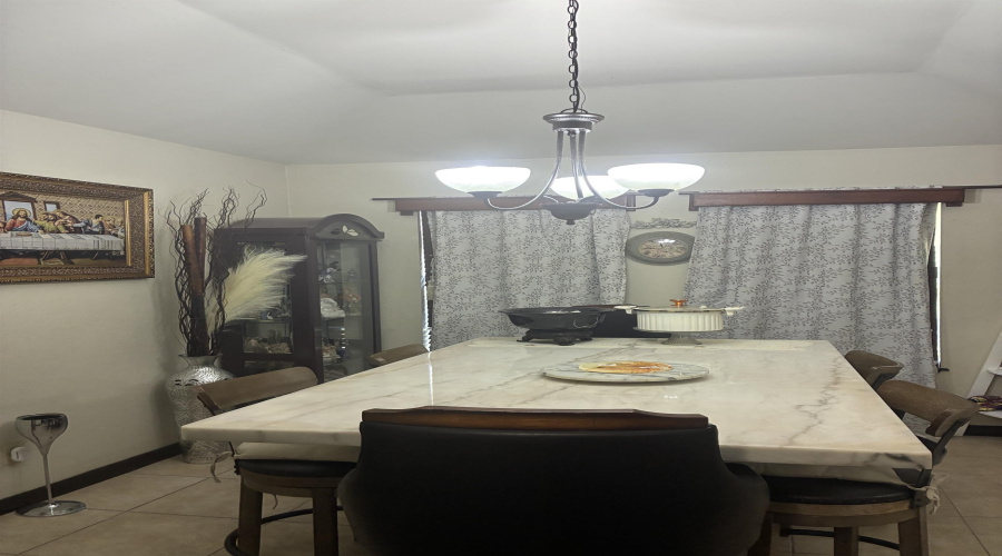 8716 Puerto Amarante, LAREDO, Texas 78045, 3 Bedrooms Bedrooms, 5 Rooms Rooms,2 BathroomsBathrooms,Residential,For Sale,8716 Puerto Amarante,20264486
