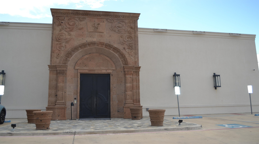 110 Willow Oak, Laredo, Texas 78043, 1 Room Rooms,4 BathroomsBathrooms,Commercial retail/office,For Sale,110 Willow Oak,20264492