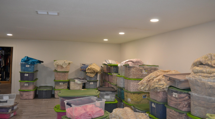 104 W Calton Rd, Laredo, Texas 78041, 1 Room Rooms,3 BathroomsBathrooms,Commercial retail/office,For Sale,104 W Calton Rd,20264493