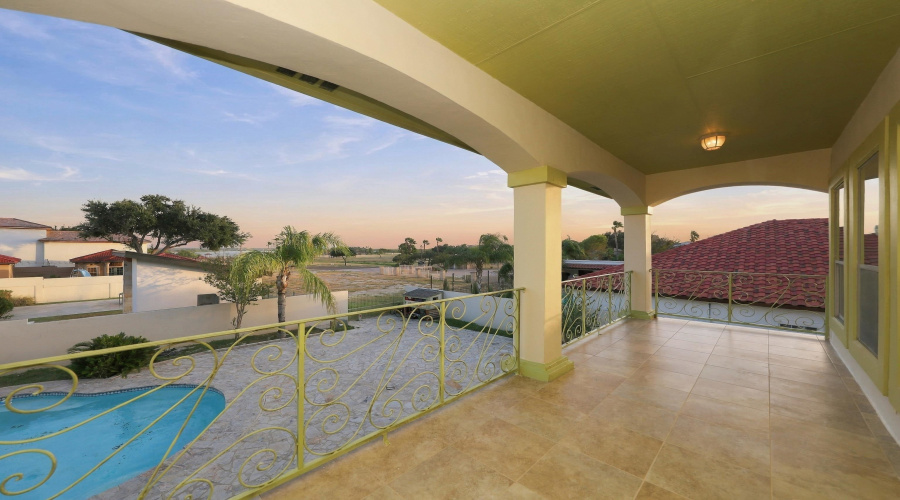 Primary private balcony