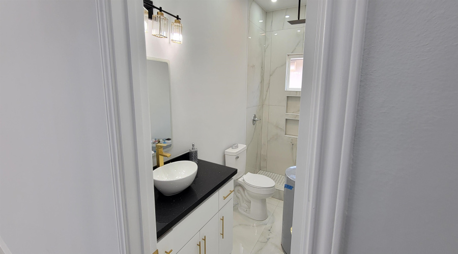 5066 Luna Grande Lp., Laredo, Texas 78046, 4 Bedrooms Bedrooms, 6 Rooms Rooms,2 BathroomsBathrooms,Residential,For Sale,5066 Luna Grande Lp.,20264495