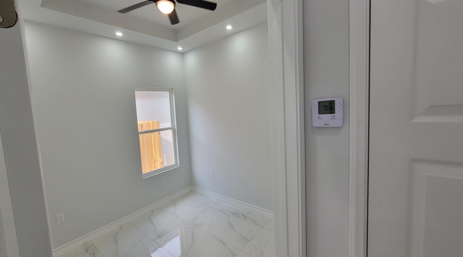 5066 Luna Grande Lp., Laredo, Texas 78046, 4 Bedrooms Bedrooms, 6 Rooms Rooms,2 BathroomsBathrooms,Residential,For Sale,5066 Luna Grande Lp.,20264495