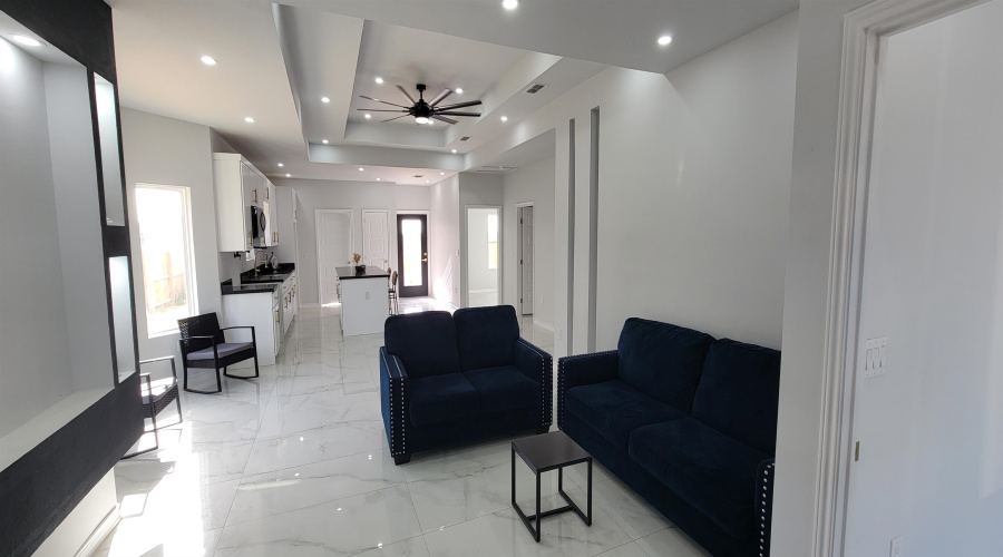 5066 Luna Grande Lp., Laredo, Texas 78046, 4 Bedrooms Bedrooms, 6 Rooms Rooms,2 BathroomsBathrooms,Residential,For Sale,5066 Luna Grande Lp.,20264495