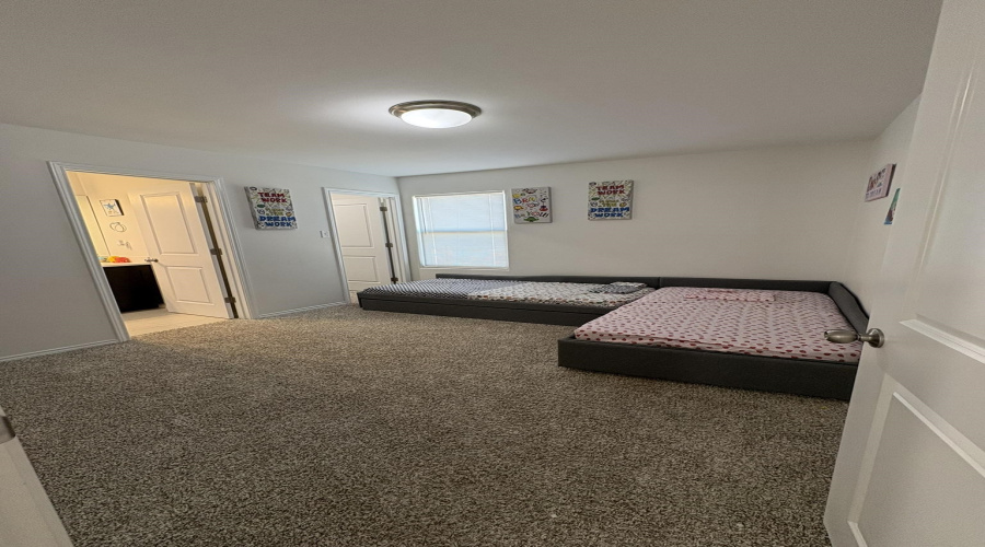 1906 Port Louisiana Dr, Laredo, Texas 78045, 2 Bedrooms Bedrooms, 5 Rooms Rooms,2 BathroomsBathrooms,Residential,For Rent,1906 Port Louisiana Dr,20264498
