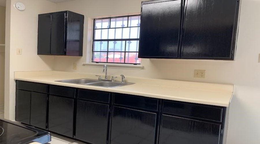 5707 Post Oak Dr, LAREDO, Texas 78041, 3 Bedrooms Bedrooms, 5 Rooms Rooms,2 BathroomsBathrooms,Residential,For Rent,5707 Post Oak Dr,20264502