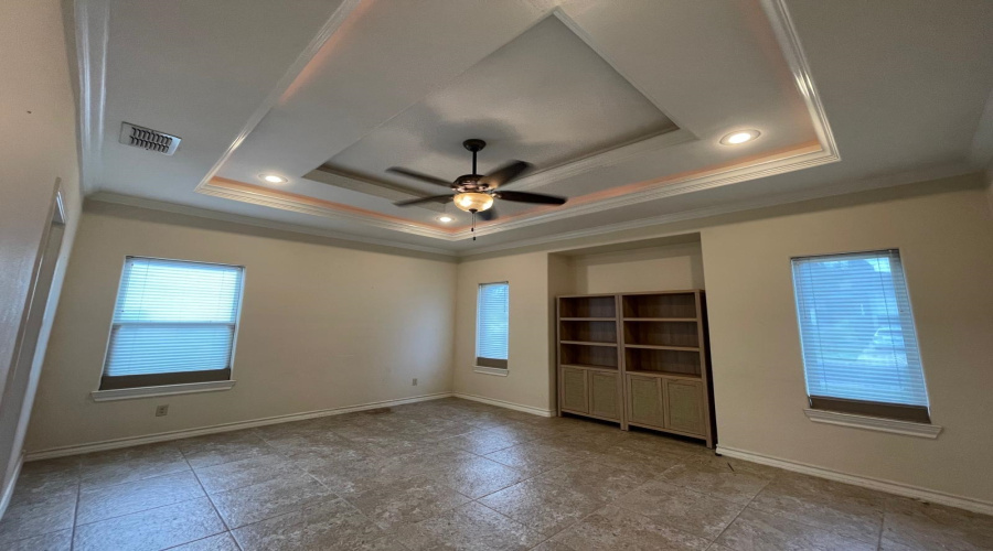 115 Calma Dr, LAREDO, Texas 78045, 3 Bedrooms Bedrooms, 6 Rooms Rooms,2 BathroomsBathrooms,Residential,For Rent,115 Calma Dr,20264511