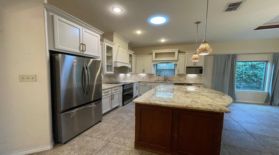 115 Calma Dr, LAREDO, Texas 78045, 3 Bedrooms Bedrooms, 6 Rooms Rooms,2 BathroomsBathrooms,Residential,For Rent,115 Calma Dr,20264511