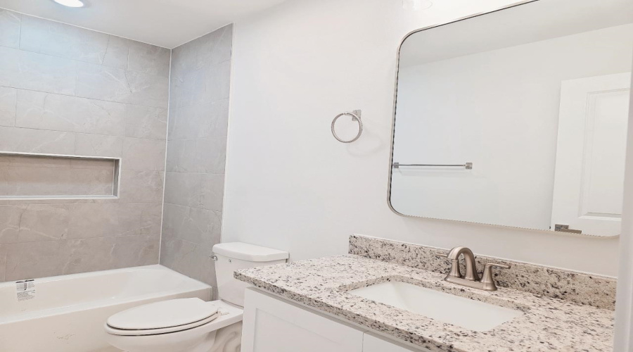 2335 Mango Rd., LAREDO, Texas 78046, 3 Bedrooms Bedrooms, 5 Rooms Rooms,2 BathroomsBathrooms,Residential,For Sale,2335 Mango Rd.,20264513
