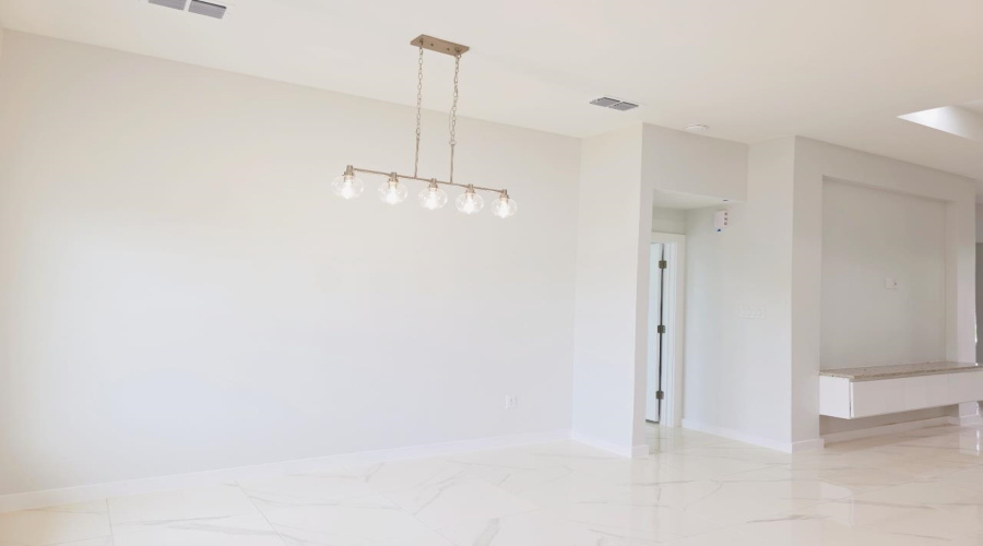 2335 Mango Rd., LAREDO, Texas 78046, 3 Bedrooms Bedrooms, 5 Rooms Rooms,2 BathroomsBathrooms,Residential,For Sale,2335 Mango Rd.,20264513
