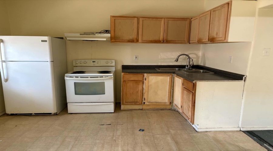 103 San Jorge Ave, Laredo, Texas 78040, ,Multi-family,For Sale,103 San Jorge Ave,20264520