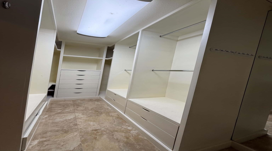 7212 Lake Victoria Rd, LAREDO, Texas 78041, 3 Bedrooms Bedrooms, 8 Rooms Rooms,2 BathroomsBathrooms,Residential,For Sale,7212 Lake Victoria Rd,20264515