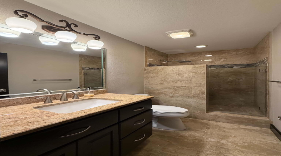 7212 Lake Victoria Rd, LAREDO, Texas 78041, 3 Bedrooms Bedrooms, 8 Rooms Rooms,2 BathroomsBathrooms,Residential,For Sale,7212 Lake Victoria Rd,20264515