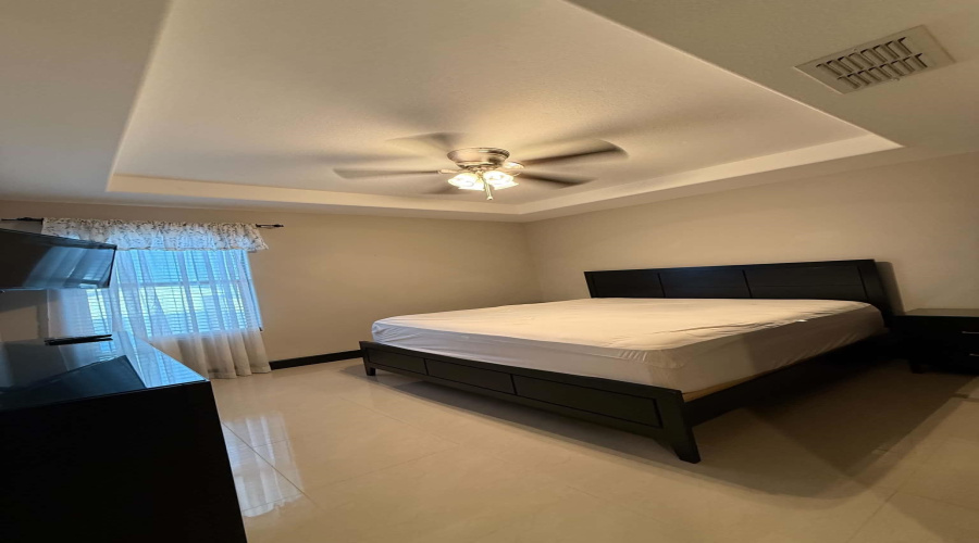 7212 Lake Victoria Rd, LAREDO, Texas 78041, 3 Bedrooms Bedrooms, 8 Rooms Rooms,2 BathroomsBathrooms,Residential,For Sale,7212 Lake Victoria Rd,20264515