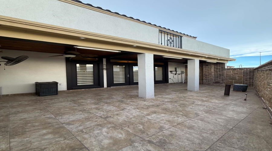 7212 Lake Victoria Rd, LAREDO, Texas 78041, 3 Bedrooms Bedrooms, 8 Rooms Rooms,2 BathroomsBathrooms,Residential,For Sale,7212 Lake Victoria Rd,20264515