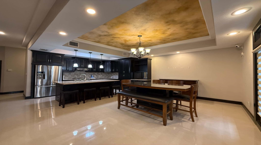 7212 Lake Victoria Rd, LAREDO, Texas 78041, 3 Bedrooms Bedrooms, 8 Rooms Rooms,2 BathroomsBathrooms,Residential,For Sale,7212 Lake Victoria Rd,20264515
