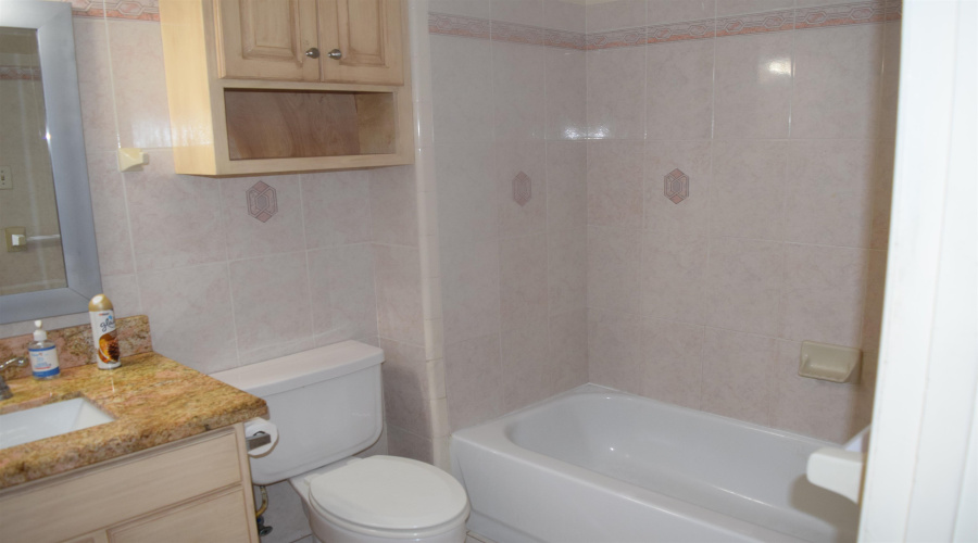 4819 Patio Ln, LAREDO, Texas 78041, 3 Bedrooms Bedrooms, 6 Rooms Rooms,2 BathroomsBathrooms,Residential,For Sale,4819 Patio Ln,20264521