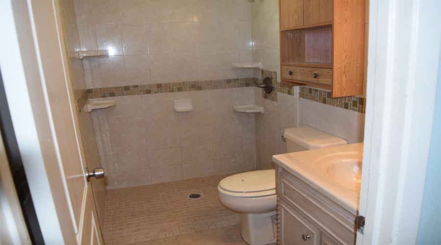 4819 Patio Ln, LAREDO, Texas 78041, 3 Bedrooms Bedrooms, 6 Rooms Rooms,2 BathroomsBathrooms,Residential,For Sale,4819 Patio Ln,20264521