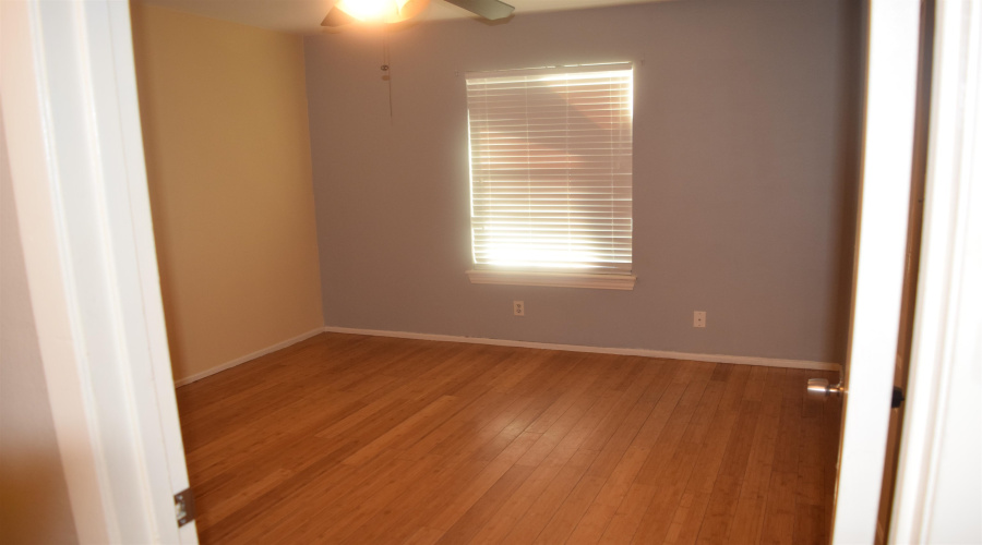 4819 Patio Ln, LAREDO, Texas 78041, 3 Bedrooms Bedrooms, 6 Rooms Rooms,2 BathroomsBathrooms,Residential,For Sale,4819 Patio Ln,20264521
