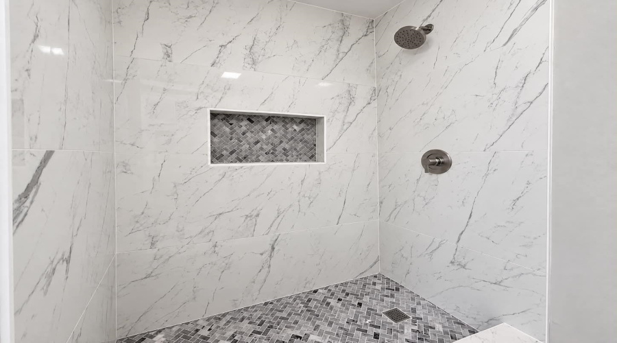 2604 La Parra Ln., LAREDO, Texas 78046, 3 Bedrooms Bedrooms, 5 Rooms Rooms,2 BathroomsBathrooms,Residential,For Sale,2604 La Parra Ln.,20264522