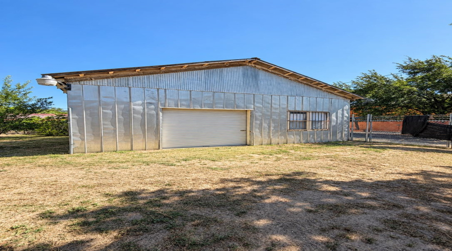 505 Lincoln St, Laredo, Texas 78040, 1 Room Rooms,1 BathroomBathrooms,Commercial retail/office,For Sale,505 Lincoln St,20264524