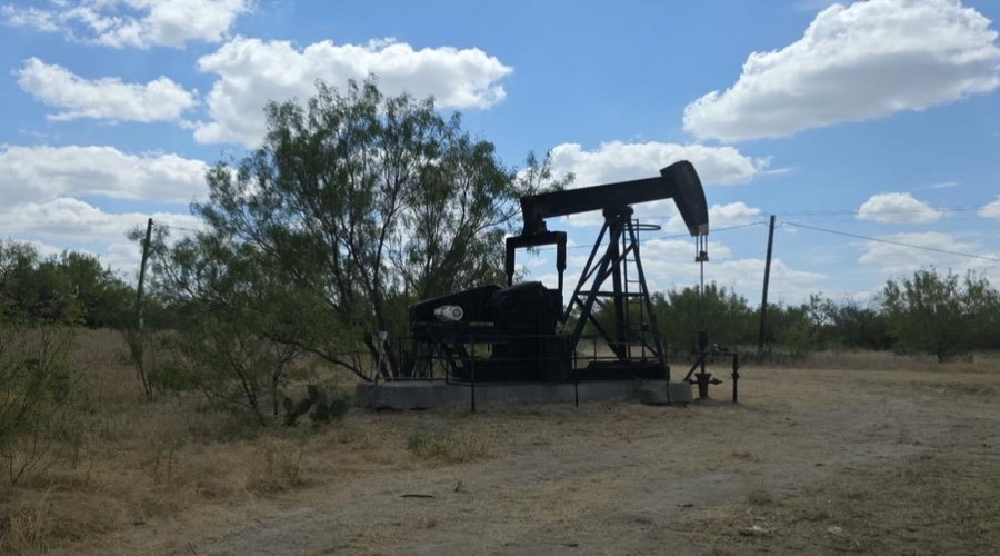 La Cometa Farms Block B 4, Lot 16, Carrizo Springs, Texas 78834, ,Land,For Sale,La Cometa Farms Block B 4, Lot 16,20264533