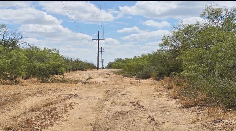 La Cometa Farms Block B 4, Lot 16, Carrizo Springs, Texas 78834, ,Land,For Sale,La Cometa Farms Block B 4, Lot 16,20264533