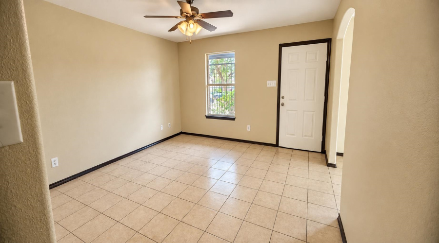 4121 Marcy, Laredo, Texas 78046, 4 Bedrooms Bedrooms, 6 Rooms Rooms,3 BathroomsBathrooms,Residential,For Rent,4121 Marcy,20264529