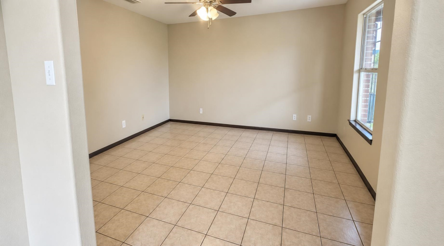 4121 Marcy, Laredo, Texas 78046, 4 Bedrooms Bedrooms, 6 Rooms Rooms,3 BathroomsBathrooms,Residential,For Rent,4121 Marcy,20264529