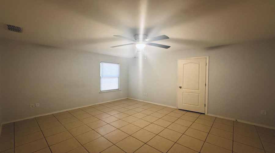 811 Bartolome Ln, Laredo, Texas 78046, 3 Bedrooms Bedrooms, 5 Rooms Rooms,2 BathroomsBathrooms,Residential,For Rent,811 Bartolome Ln,20264530