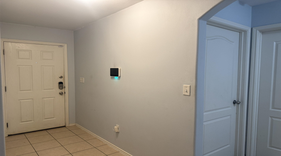 811 Bartolome Ln, Laredo, Texas 78046, 3 Bedrooms Bedrooms, 5 Rooms Rooms,2 BathroomsBathrooms,Residential,For Rent,811 Bartolome Ln,20264530