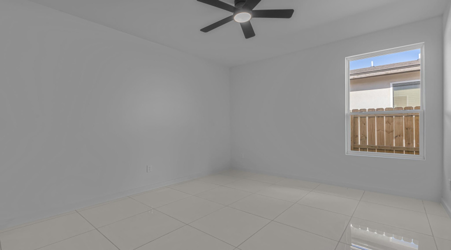 107 Balmorhea Dr., Laredo, Texas 78045, 3 Bedrooms Bedrooms, 4 Rooms Rooms,2 BathroomsBathrooms,Residential,For Sale,107 Balmorhea Dr.,20264535