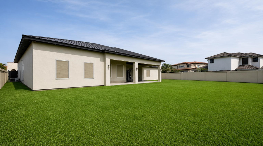 2929 Melville Lp, Laredo, Texas 78041, 4 Bedrooms Bedrooms, 7 Rooms Rooms,3 BathroomsBathrooms,Residential,For Sale,2929 Melville Lp,20264540